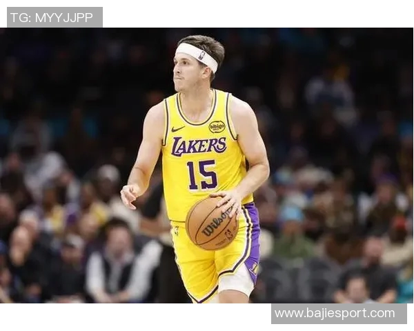 里夫斯闪耀湖人历史成就单场20次罚球新里程碑追平浓眉科比传奇